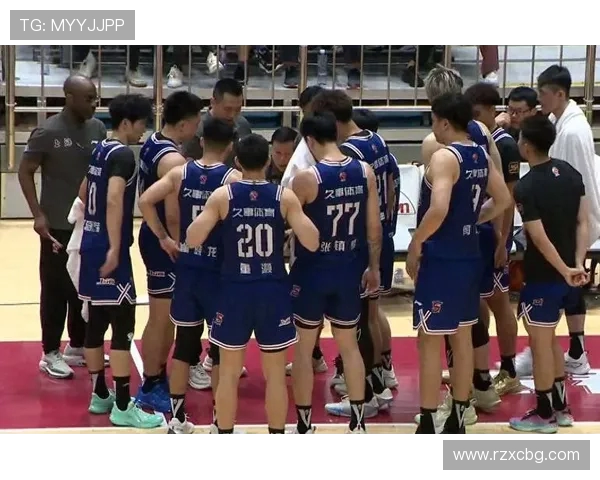 上海篮球队实力之争引发热议球迷观点各异的背后故事