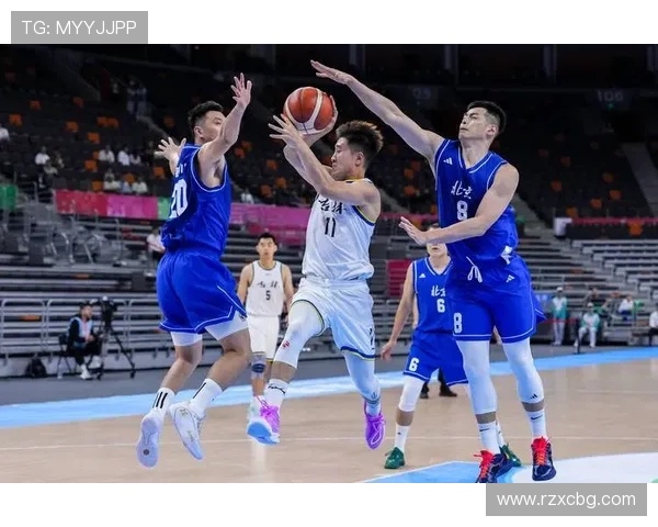 北京篮球队在篮球配合排行榜中荣登第四名展现团队实力与默契 北京篮球队在篮球配合排行榜中荣登第四名展现团队实力与默契