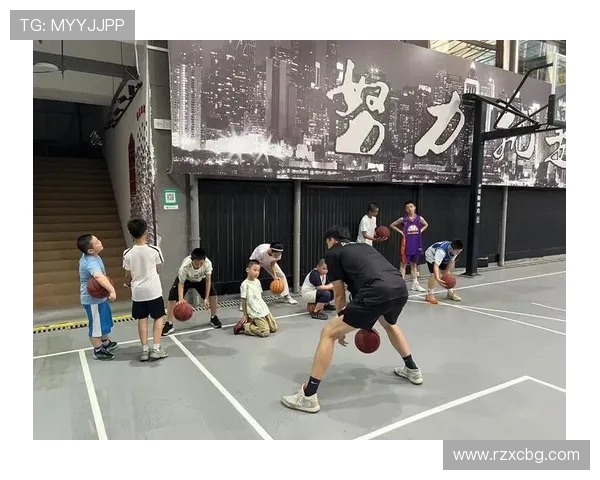 李静的篮球人生：从热爱到梦想成真的一段深度对话