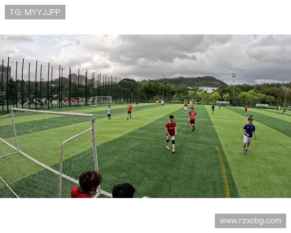 深圳足球队在足球团队协作排行榜中荣获第五名的佳绩引发关注