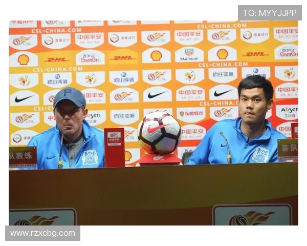 2012年恒大与富力激战回顾：足球盛宴中的精彩瞬间与战术较量