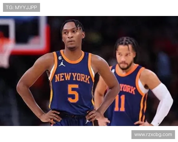 伊曼纽尔奎克利：篮球场上的新星与未来的希望