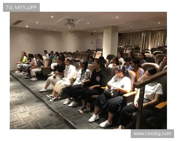 姜宇星：在音乐与梦想的旅程中绽放光彩的年轻才俊