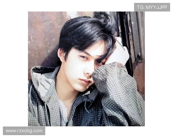 罗凯文的成长之路:从平凡少年到职场精英的蜕变故事