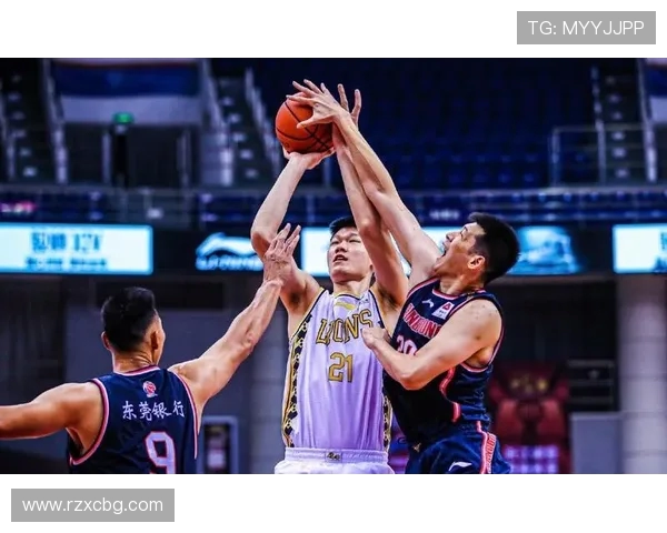 菲伦斯与马里迪激战正酣谁能在这场较量中笑到最后