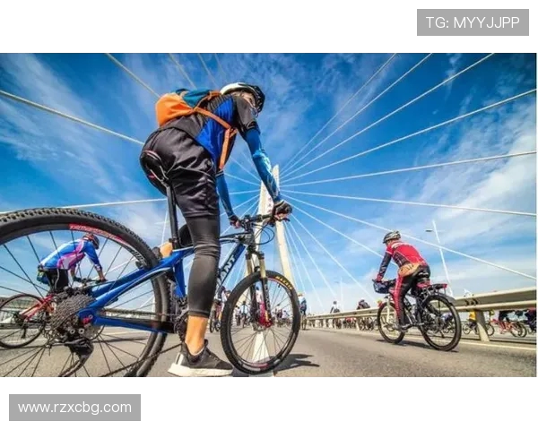 重庆极限运动队与武汉极限运动队赛后复盘分析团队配合与战术执行情况