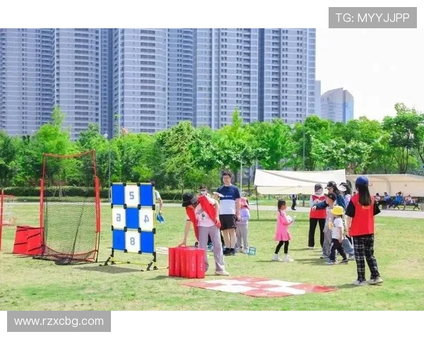 上海飞盘队在极限运动嘉年华中的灵活性表现与团队协作精彩点评